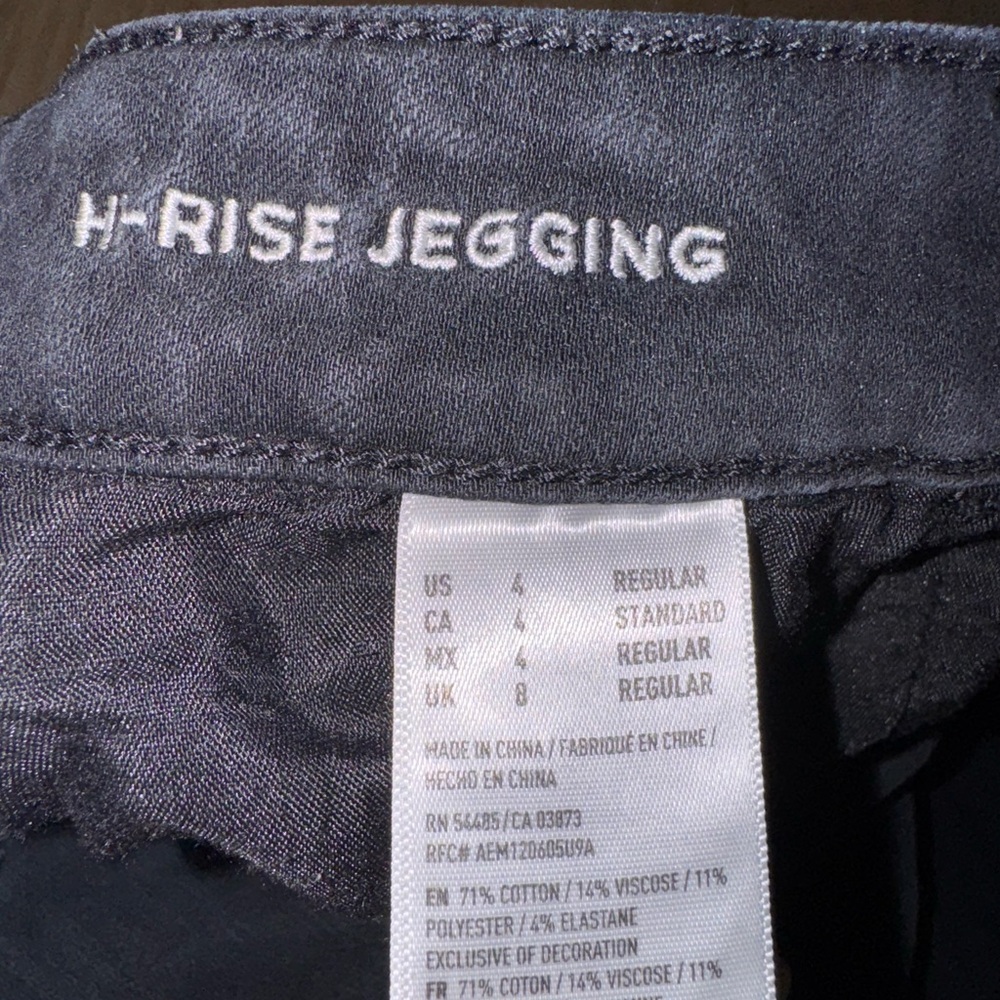 American Eagle Black Jeans - Picture 2 of 4